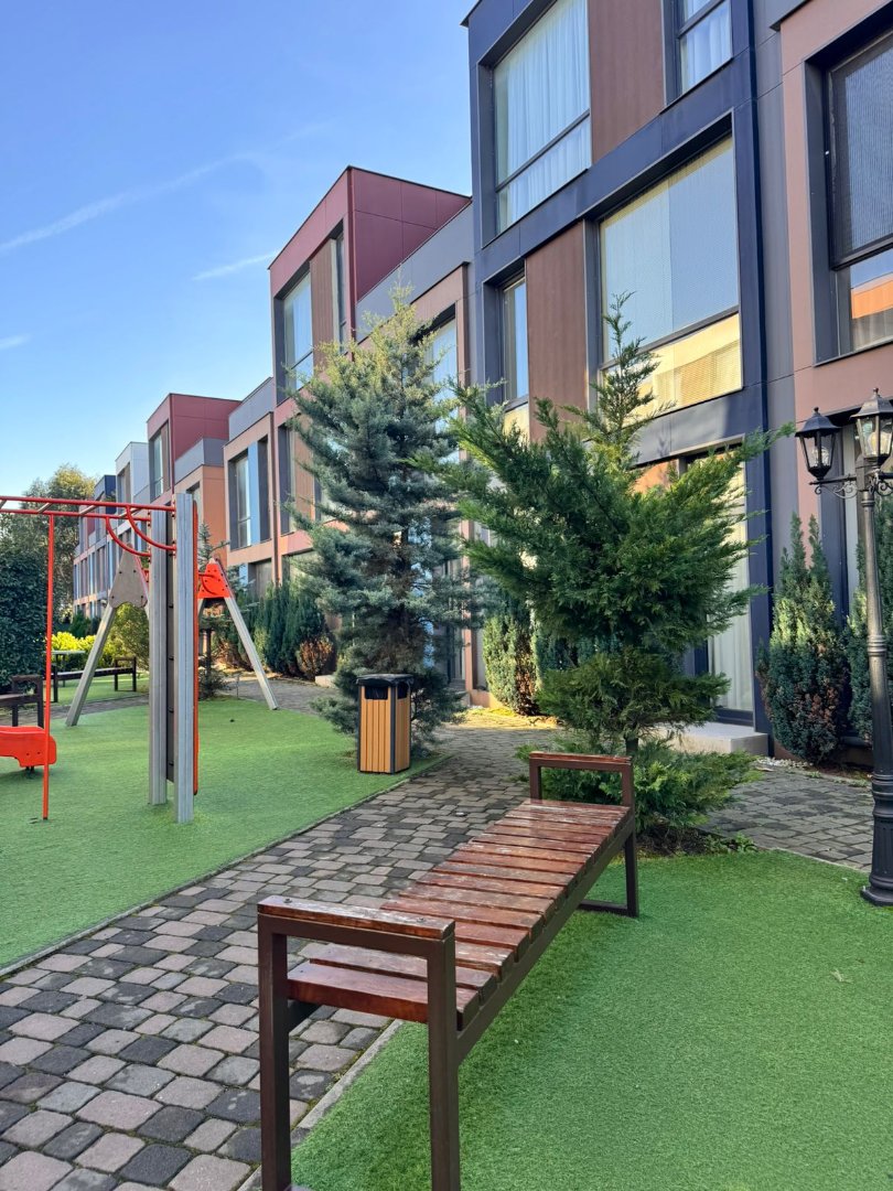 Polo Villas Parkline