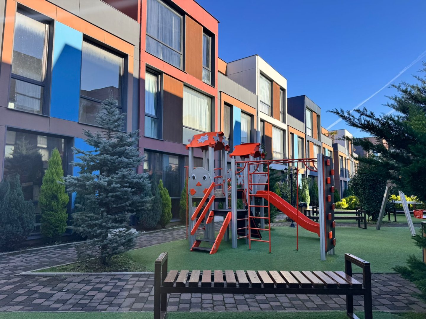 Polo Villas Parkline