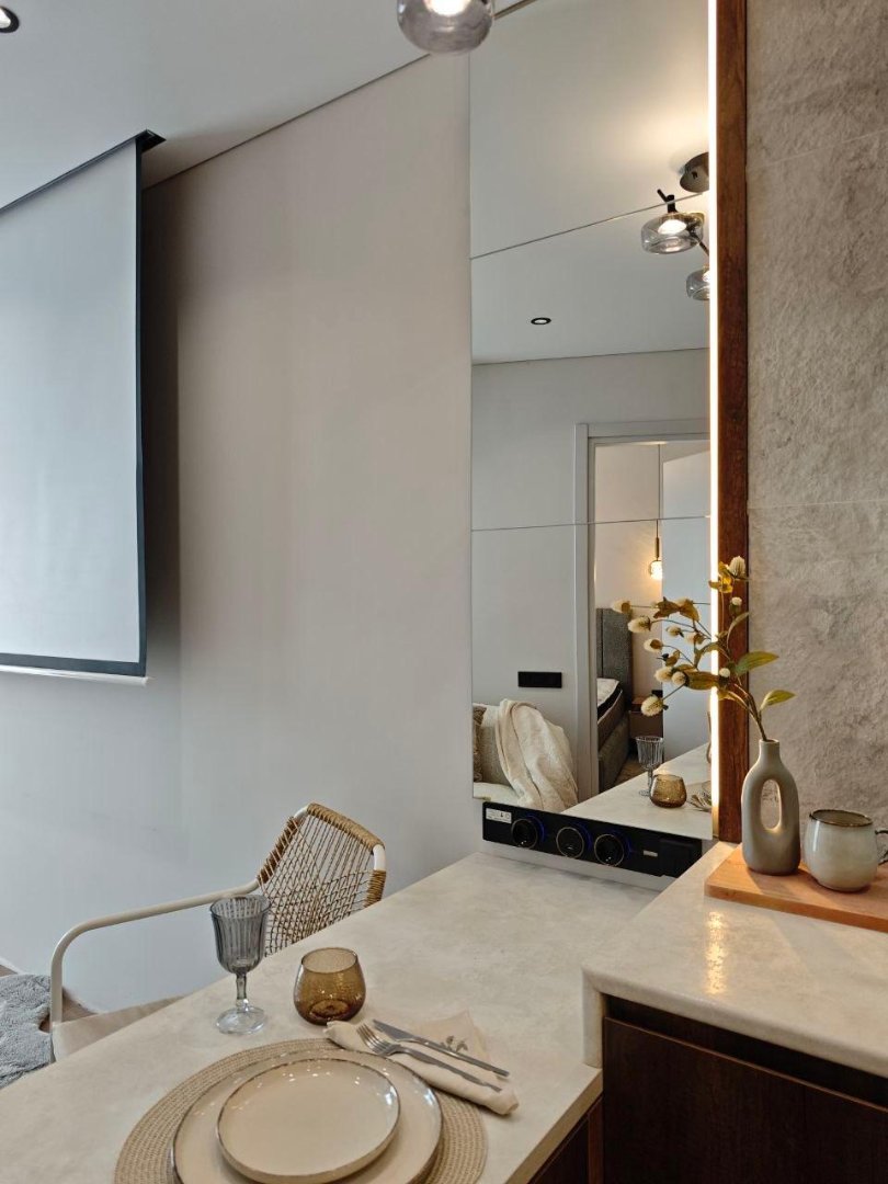 Bi Residence