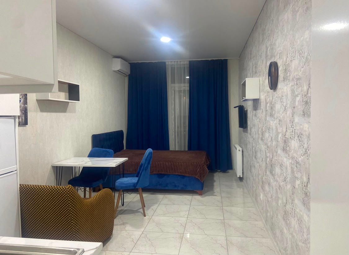 Guru Residence