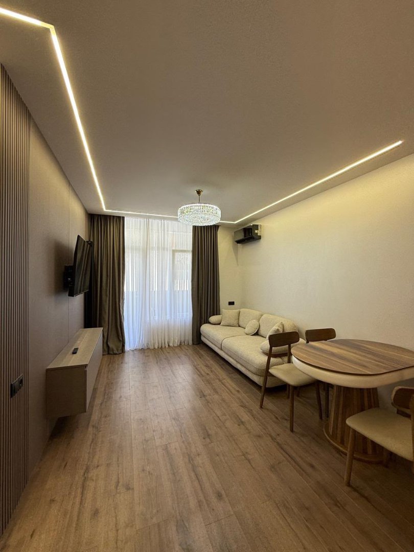 New Boulevard Residence